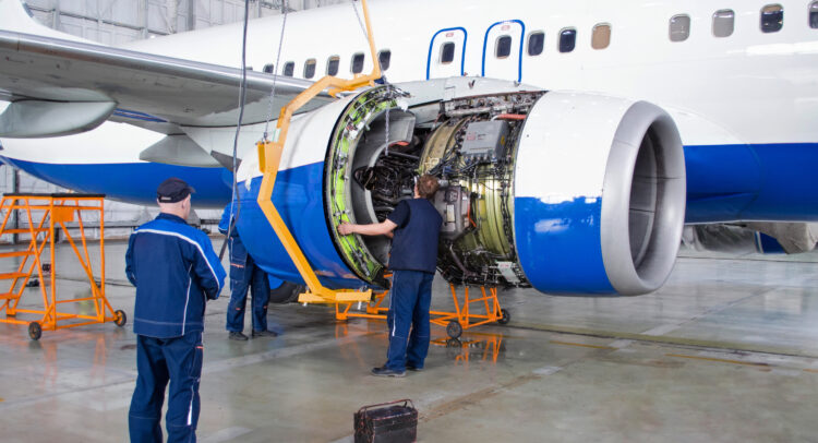 Declining Deliveries Don’t Hurt Boeing (NYSE:BA) With Investors