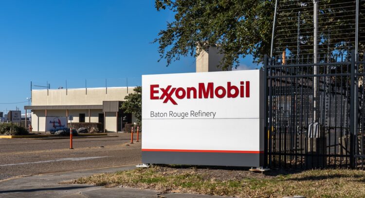 Shareholder Drama Strikes Exxon Mobil (NYSE:XOM), Shares Slip