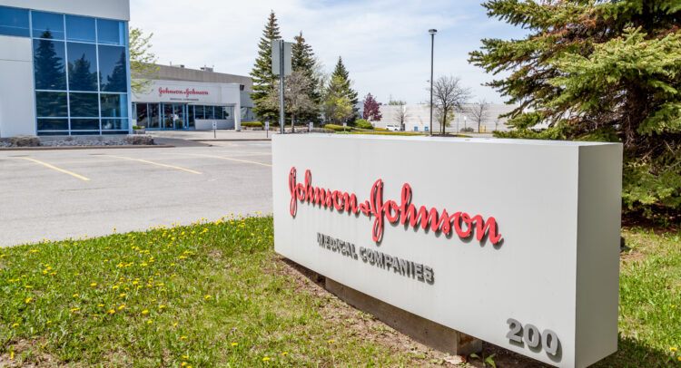 Данные о лечении рака не очень помогают компании Johnson & Johnson (NYSE:JNJ)