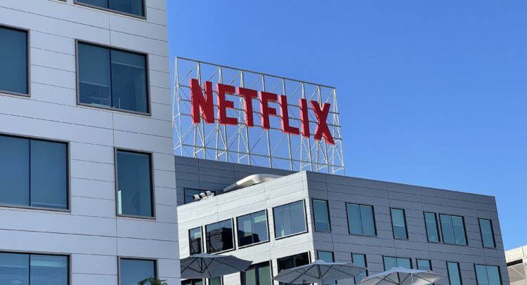 Netflix (NASDAQ:NFLX) надеется встряхнуть рынок контента