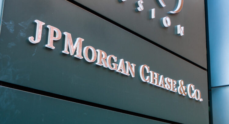 Акции JPMorgan (NYSE:JPM): стоят ли они денег? Или стоит поискать за границей?