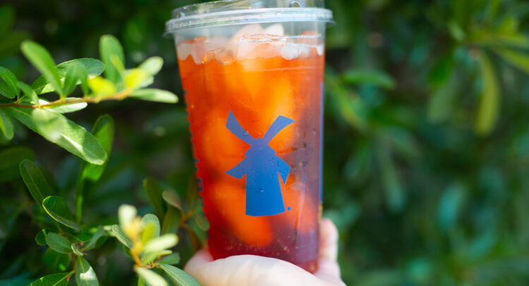 Акции Dutch Bros (NYSE:BROS): быстрое расширение означает рост доходов и потенциал роста