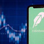 Robinhood (NASDAQ:HOOD): Picks-and-Shovels Play on Meme Stock Resurgence