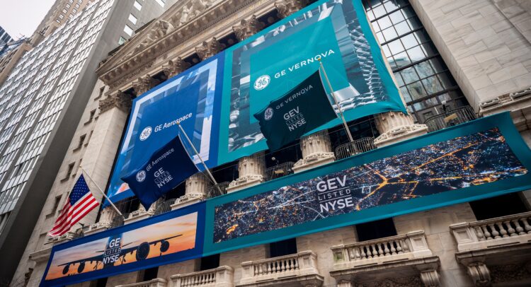 Morgan Stanley Rates GE Vernova (NYSE:GEV) a Hold, Shares Slip