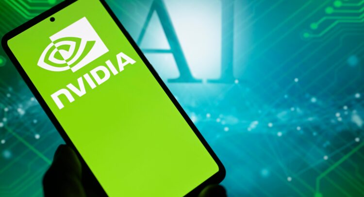 Nvidia (NASDAQ:NVDA) сохраняет популярность, но появляются трещины