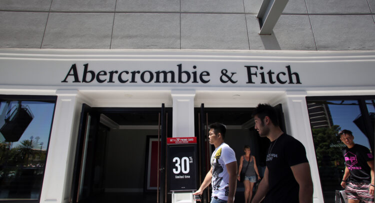 Рост на 700% с 2023 года. Являются ли акции Abercrombie (NYSE:ANF) по-прежнему хорошей покупкой?