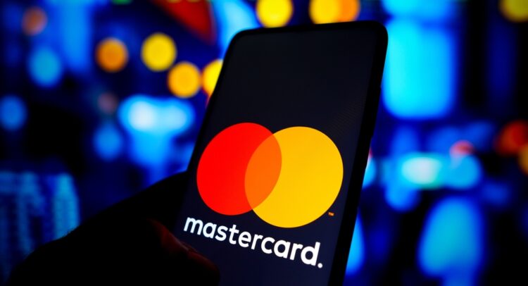 Mastercard откажется от ручного ввода карт к 2030 году