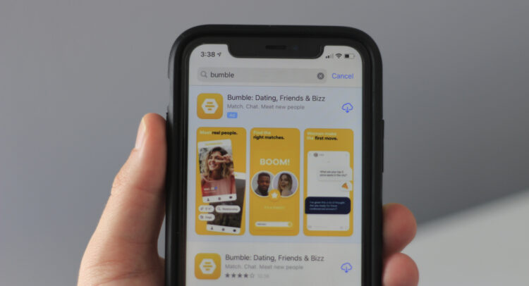 Bumble (NASDAQ:BMBL) Loses Ground with Wells Fargo, Gains with Investors