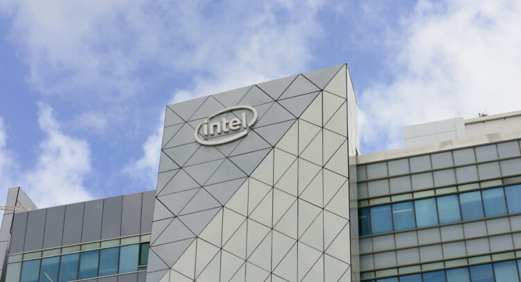 Intel (NASDAQ:INTC) Pre-Earnings: Here’s What to Expect