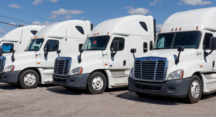 PACCAR Stock (NASDAQ:PCAR): Underrated Dividend Powerhouse