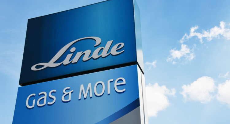 Is Linde Stock (NASDAQ:LIN) Overlooked by Retail Investors?