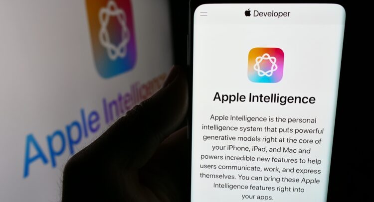 Apple’s (NASDAQ:AAPL) AI Features Launch Lags Behind Schedule. Here’s Why