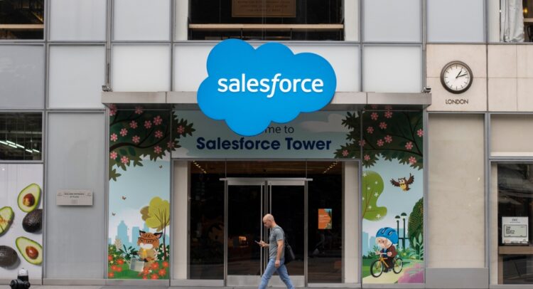 Salesforce (NYSE:CRM) Pre-Earnings: Here’s What to Expect