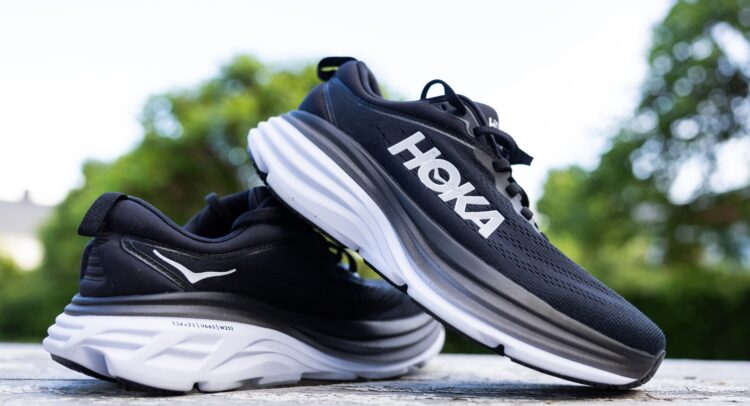 Deckers hoka one one online