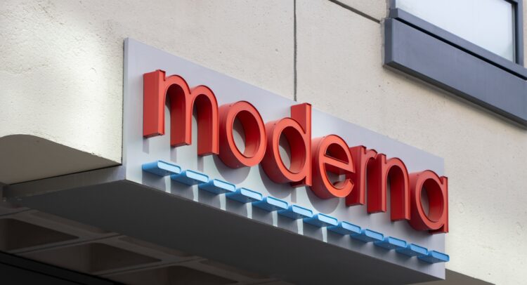 Moderna (NASDAQ:MRNA) Stock Falls 12% as R&D Budget Is Cut by $1B