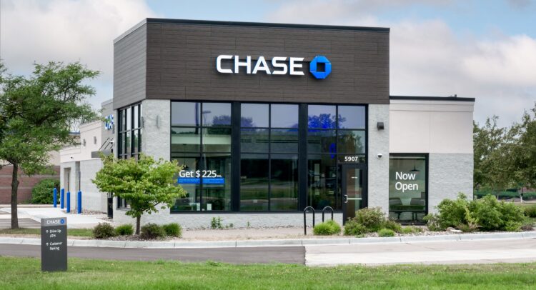 JPMorgan Chase (NYSE:JPM) Sponsors WNBA Team and Deals with Check Fraud