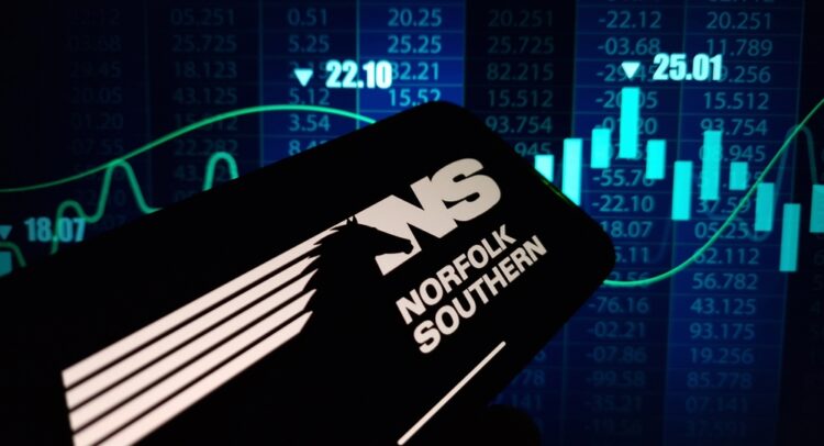 Norfolk Southern Dismisses CEO on Alleged Relationship with Legal Head