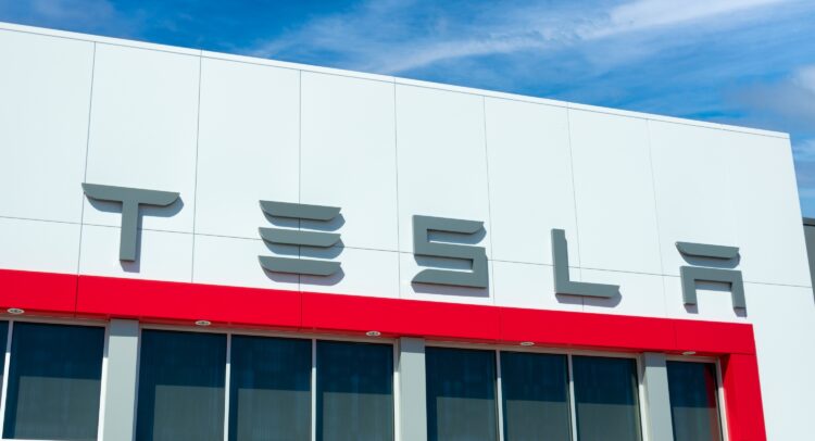 Tesla’s (NASDAQ:TSLA) Future Hangs in the Balance as Analysts Weigh In