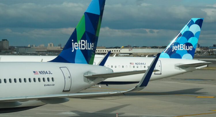 JetBlue Airways (JBLU) Q3 Earnings Presents a Bumpy Flight for Investors