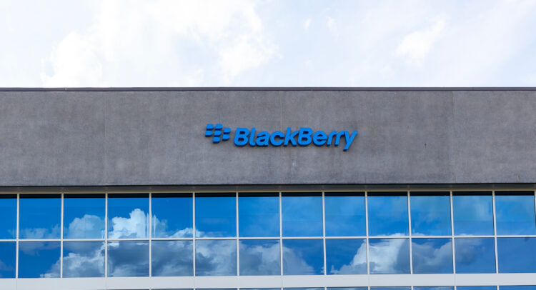 BlackBerry (TSE:BB) Gains after Revealing that 250M Vehicles Use Its Tech