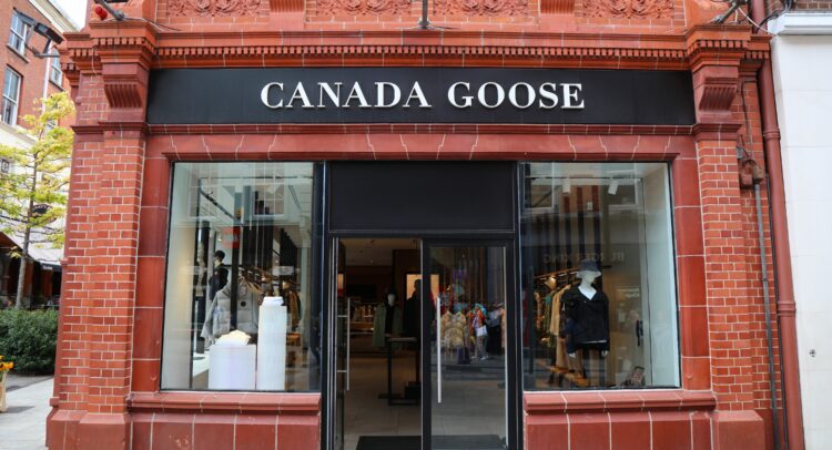 Canada Goose (TSE:GOOS) Stock Downgraded by Goldman Sachs