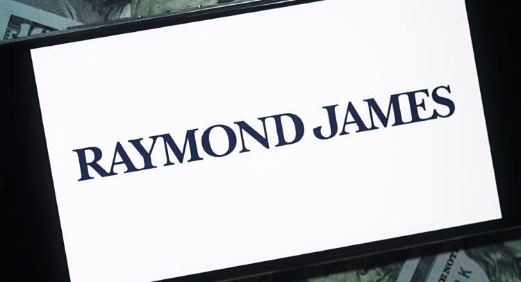 Raymond James (NYSE:RJF) Stock Jumps 7% as Financial Results Top Estimates