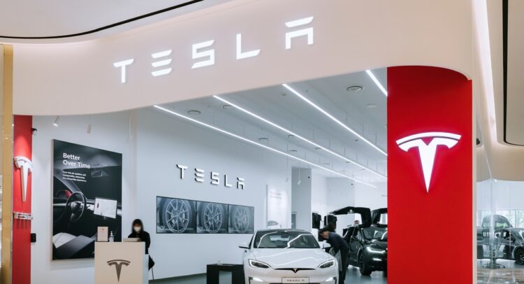 Tesla (NASDAQ:TSLA) Misses Q3 Delivery Estimates Despite Price Cuts