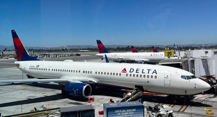 Delta Air Lines (DAL) Q3 Pre-Earnings: Analysts Anticipate 25% Earnings Decline