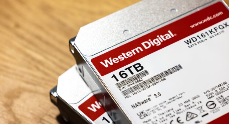 Акции Western Digital (NASDAQ:WDC) выросли на 10% благодаря ускорению роста облачных вычислений