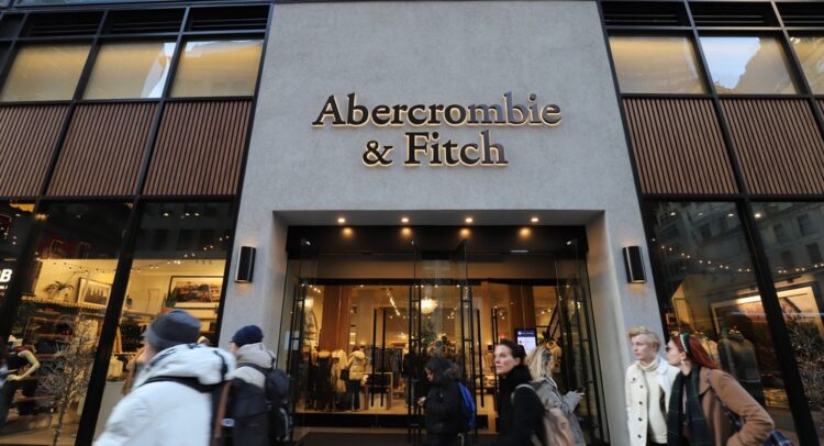 Abercrombie & Fitch Earnings: ANF Stock Slips Despite EPS & Revenue Beats