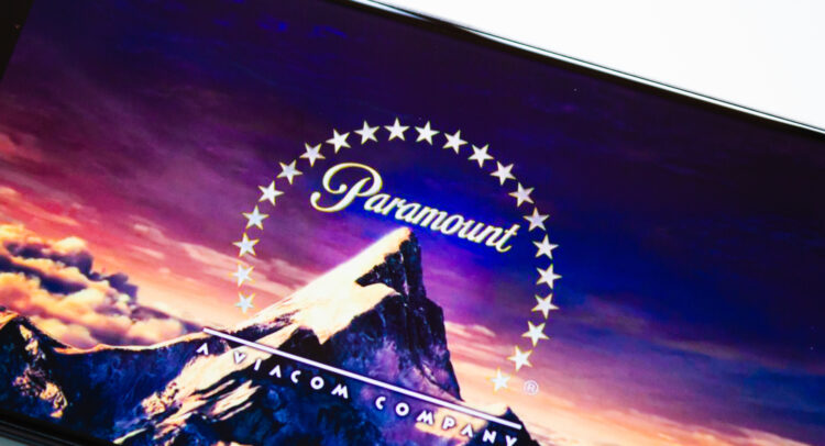 M&A News: Paramount (NASDAQ:PARA) May Find Skydance Merger Delayed