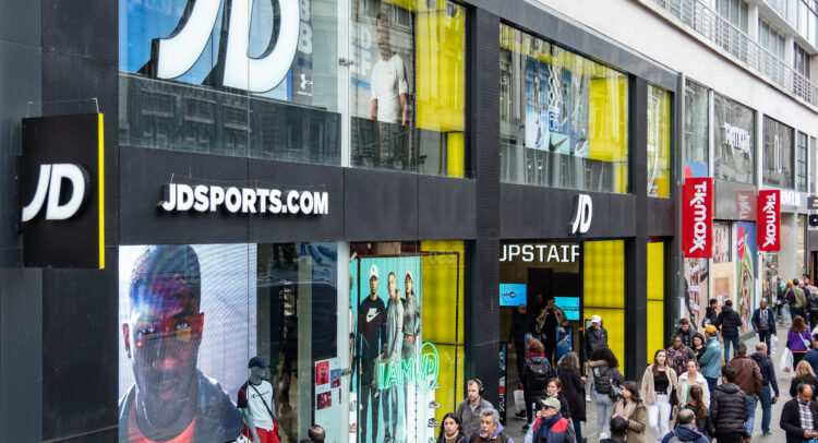 JD Sports Shares Plummet on Profit Warning