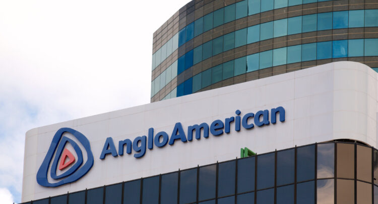 Anglo American Shares Gain as Jefferies Upgrades Rating