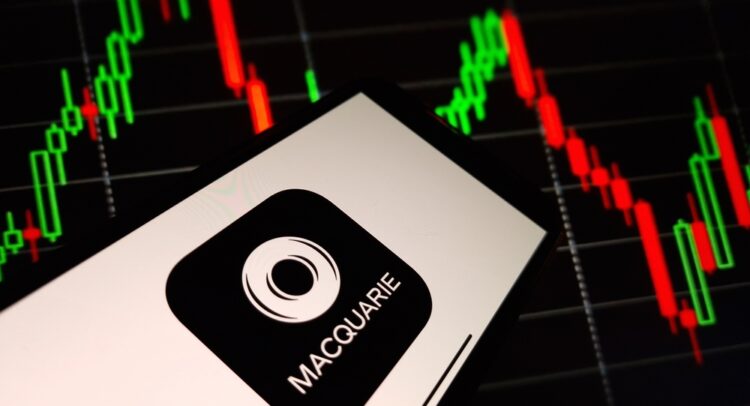 Macquarie Shares Fall as H1 Profit Misses Estimates