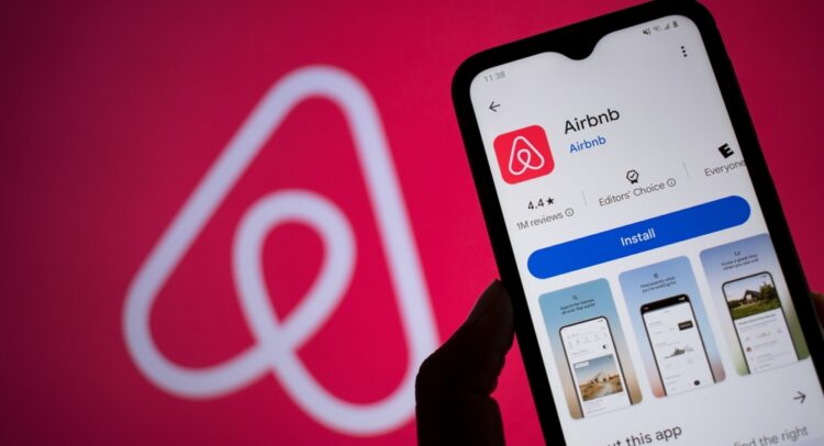 Airbnb (NASDAQ:ABNB) Urges Barcelona to Rethink Plan to Shut Down Short-Term Rentals