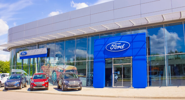 The Ford (NYSE:F) Dealership Conundrum: Can Shakeups Pull Ford Back?