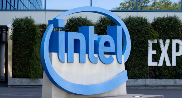 Analysts Revise Their Outlook for Intel (NASDAQ:INTC)