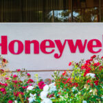 Honeywell (NASDAQ:HON) Weighs Aerospace Spinoff amid Activist Pressure