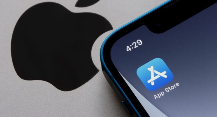 Apple (AAPL) Faces $1B Class Action Lawsuit Over App Store Fees in U.K.