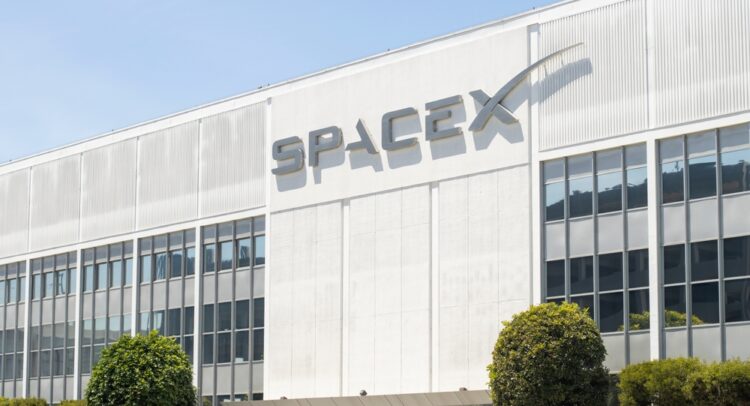 Elon Musk’s SpaceX Rockets to $350B Valuation in Insider Deal