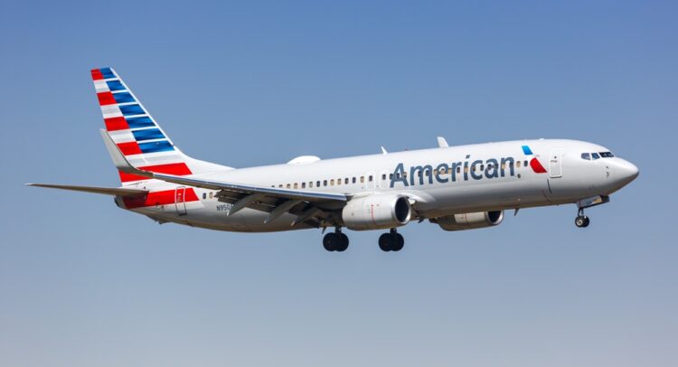 Technical Glitch Grounds American Airlines (NASDAQ:AAL) Flights on Christmas Eve