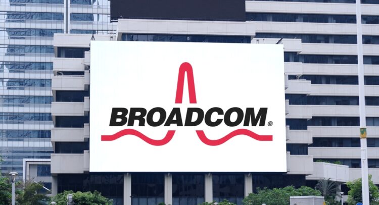 Broadcom (AVGO) Is Up 118% YTD; Who Owns This Stock?