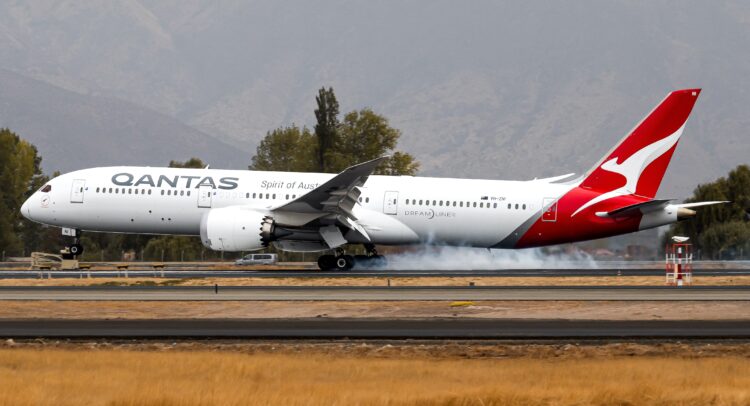 Australia’s Qantas Agrees to A$120M in Compensation for Ex-Workers