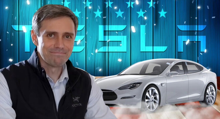 ‘Buy and Hold,’ Says Alexander Potter About Tesla Stock