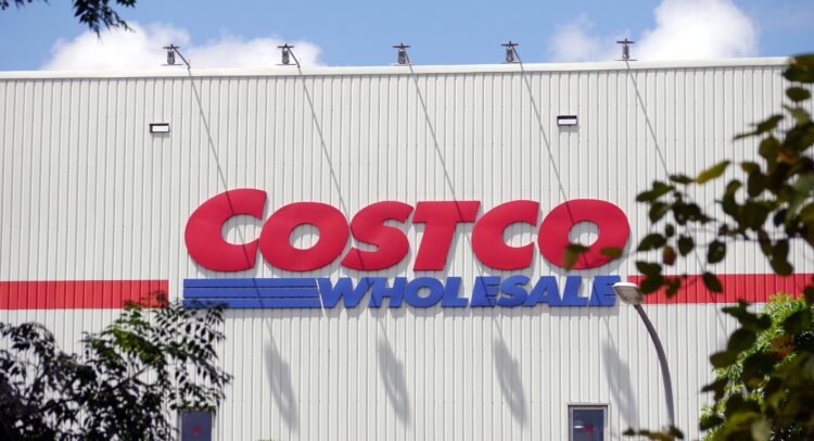 Продажи Costco (COST) в декабре выросли благодаря предпраздничным покупкам