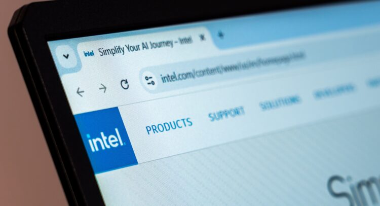 Intel (NASDAQ:INTC) Follows Up on Modular Calls With New Designs