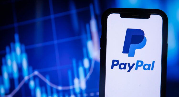 PayPal (PYPL) обвиняется в расовой предвзятости в новом иске