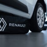 Renault Shares Gain on Higher 2024 Sales Volume