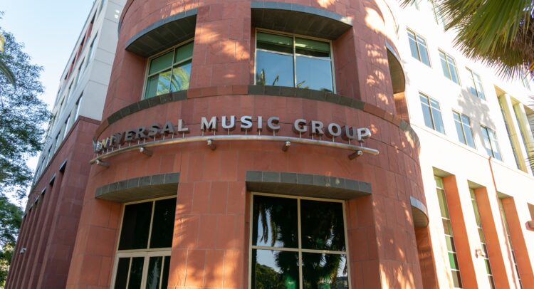 Universal Music Group (OTHEROTC:UMGNF) Takes on Drake in Court