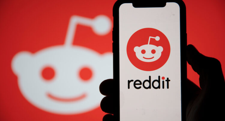 RDDT Earnings: Reddit’s Stock Plunges 18% as User Numbers Miss Target